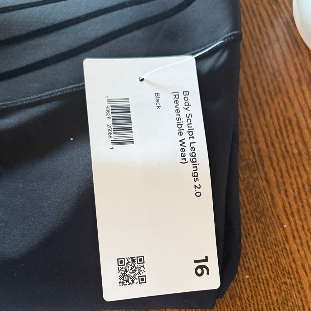 Fabletics Black High-Waist Sculpting Leggings with Horizontal Bands - Picture 2 of 2
